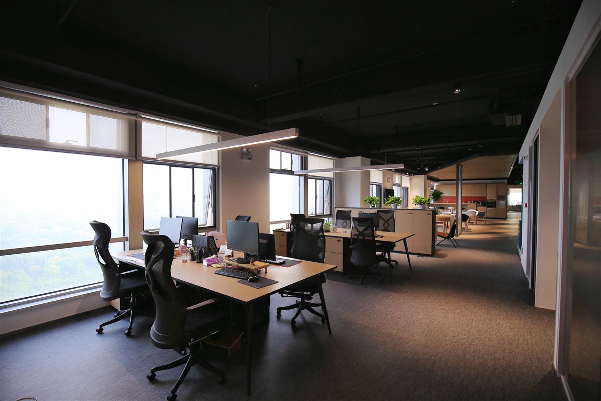 ELKGULF company workspace